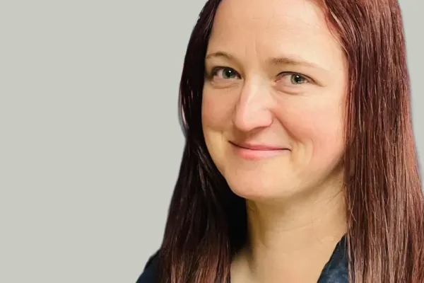 Crystal Hanley Headshot