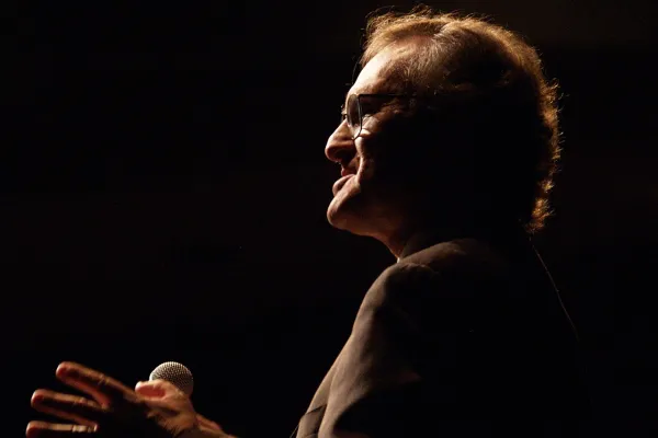 ATU Canada mourns the loss of Stephen Lewis