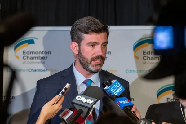 doniveson.png