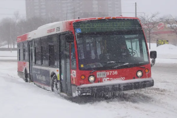 oc_transpo_bus_snow.png