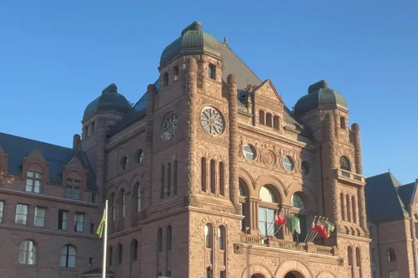 queens_park_cropped_2.jpg